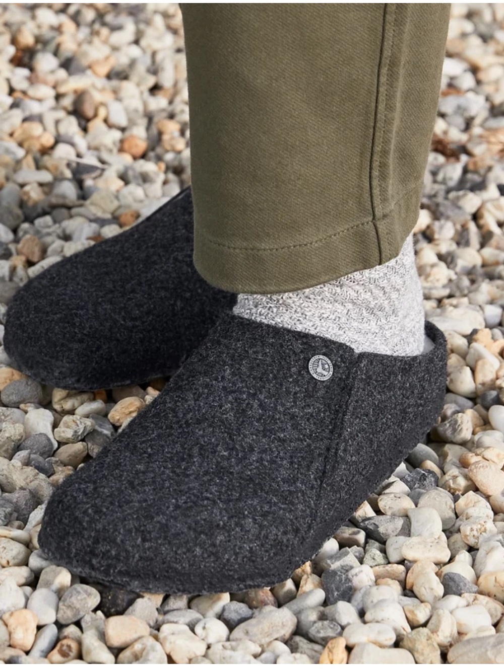 Birkenstock Zermatt women size 10 Felt Slip-On Clogs - Charcoal